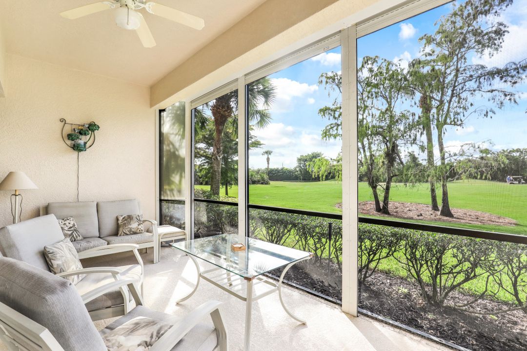 6049 Ashford Ln #202, Naples, FL 34110