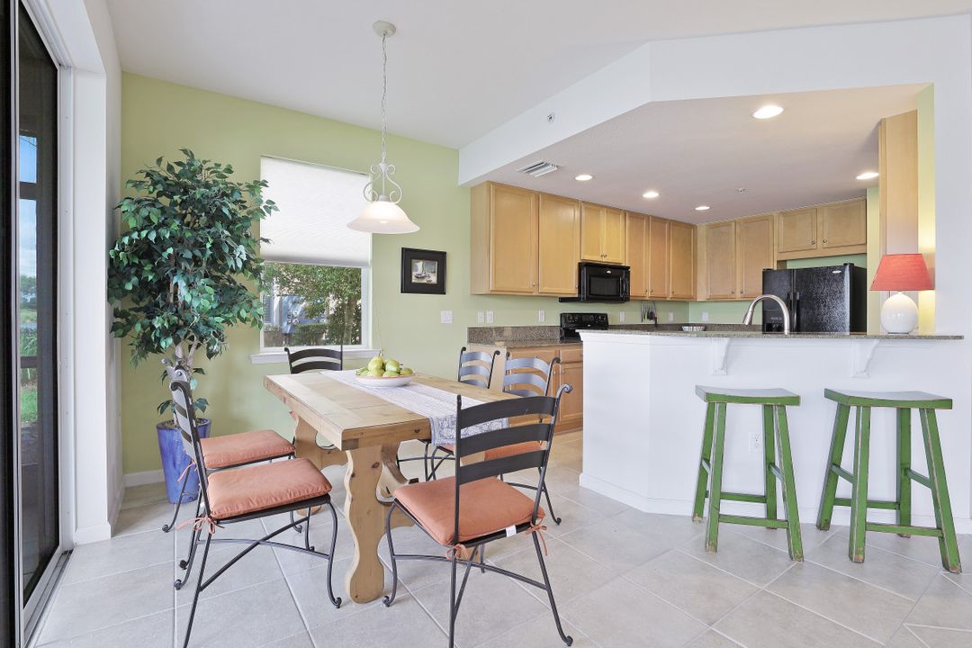 9525 Ironstone Terrace #102, Naples, FL 34120