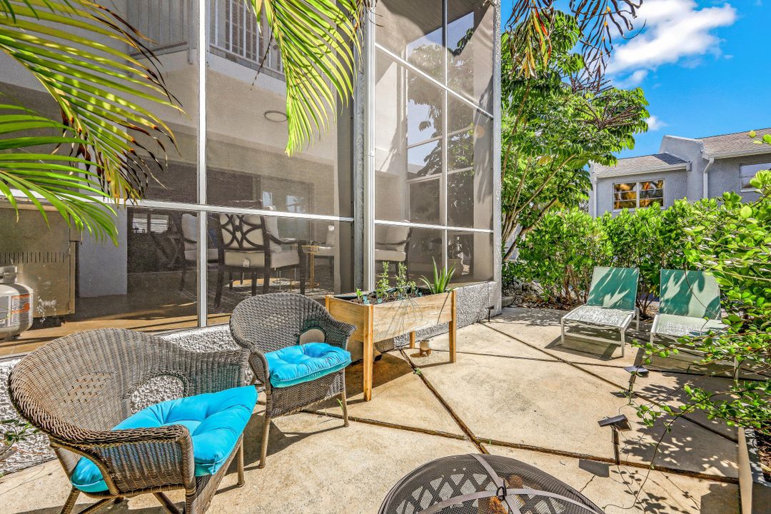 13 Watercolor Way, Naples, FL 34113