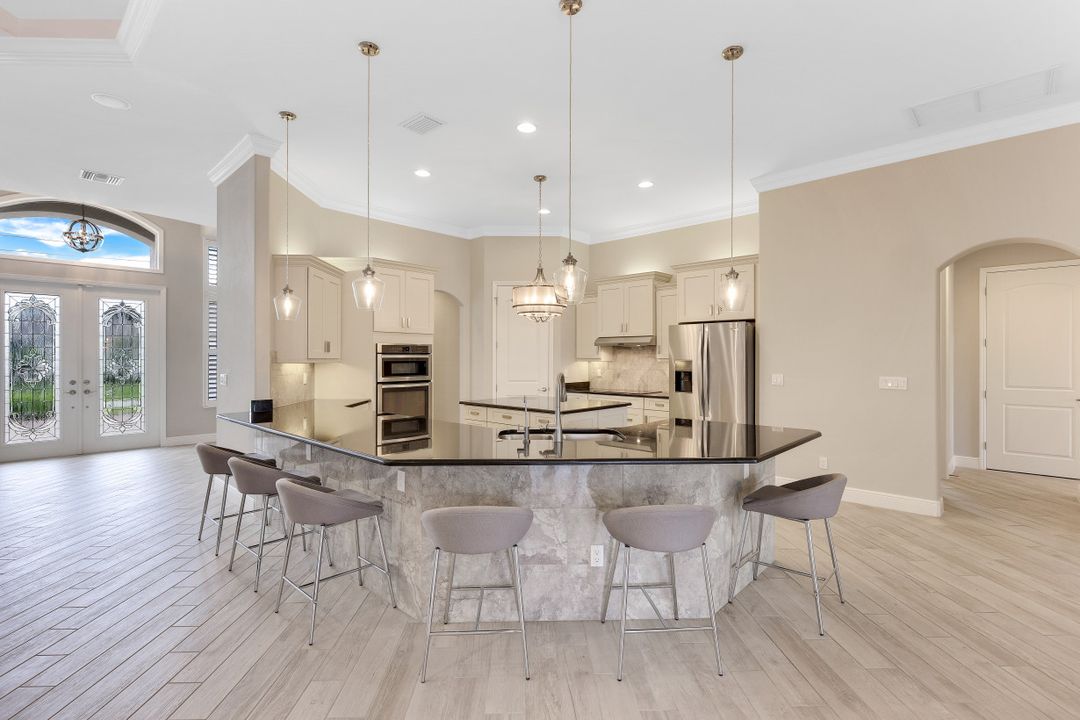 3026 SW 17th Pl, Cape Coral, FL 33914