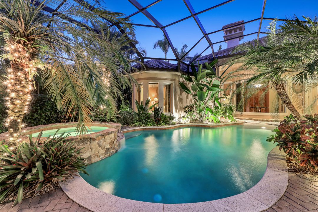 18600 Verona Lago Dr, Miromar Lakes, FL 33913