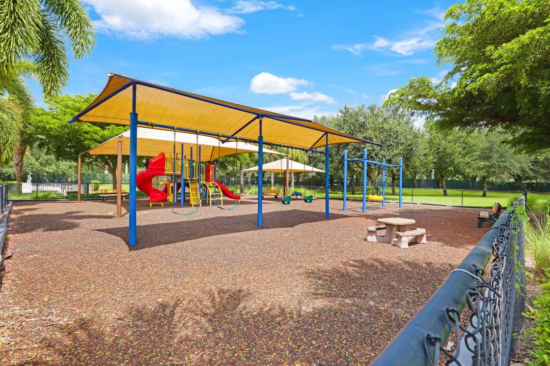 12688 Stone Tower Loop, Fort Myers, FL 33913