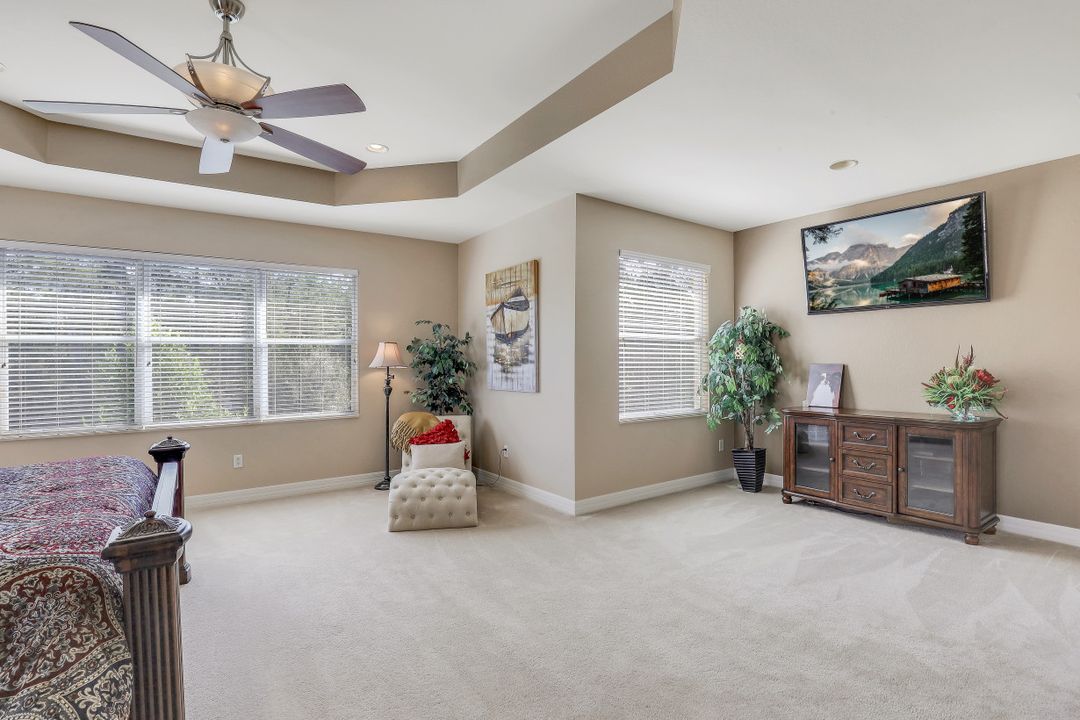 10106 Mimosa Silk Dr, Fort Myers, FL 33913