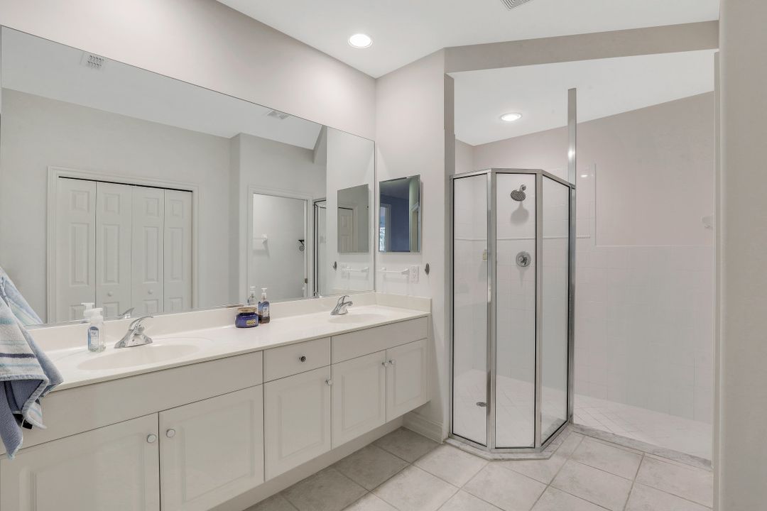 897 Carrick Bend Cir #1501, Naples, FL 34110