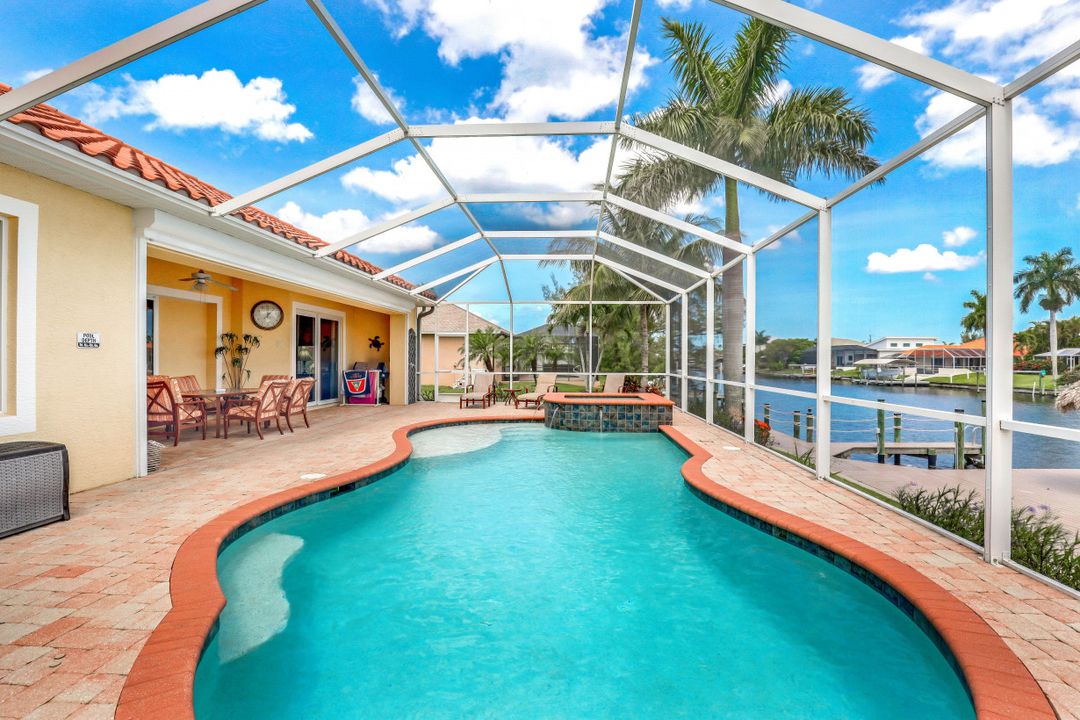 2305 SW 50th St, Cape Coral, FL 33914