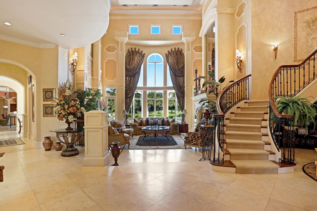 9779 Bent Grass Bend, Naples, FL 34108