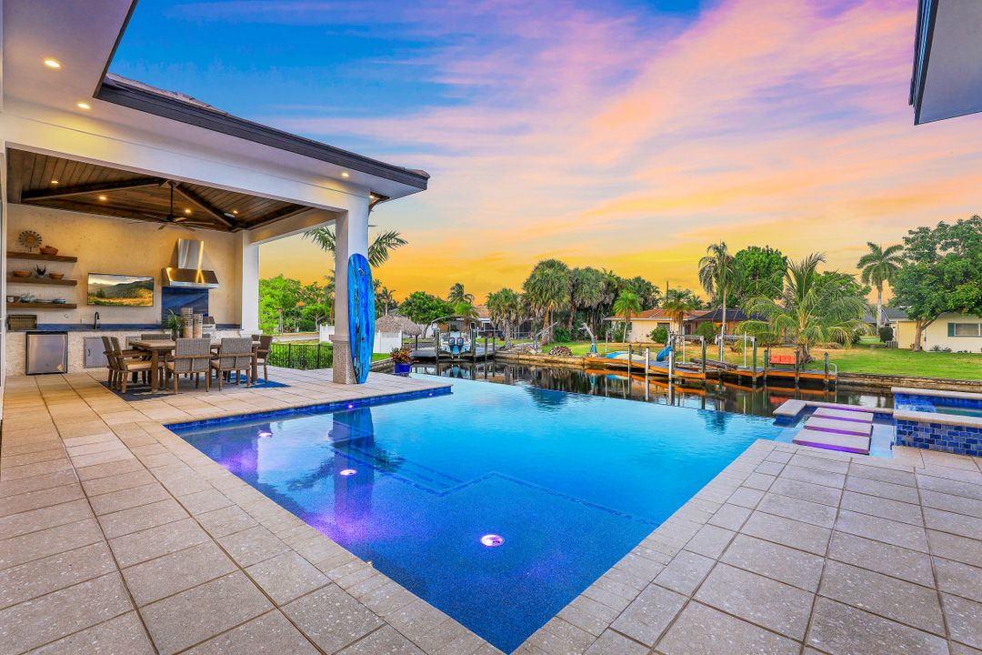 236 El Dorado Pkwy E, Cape Coral, FL 33904