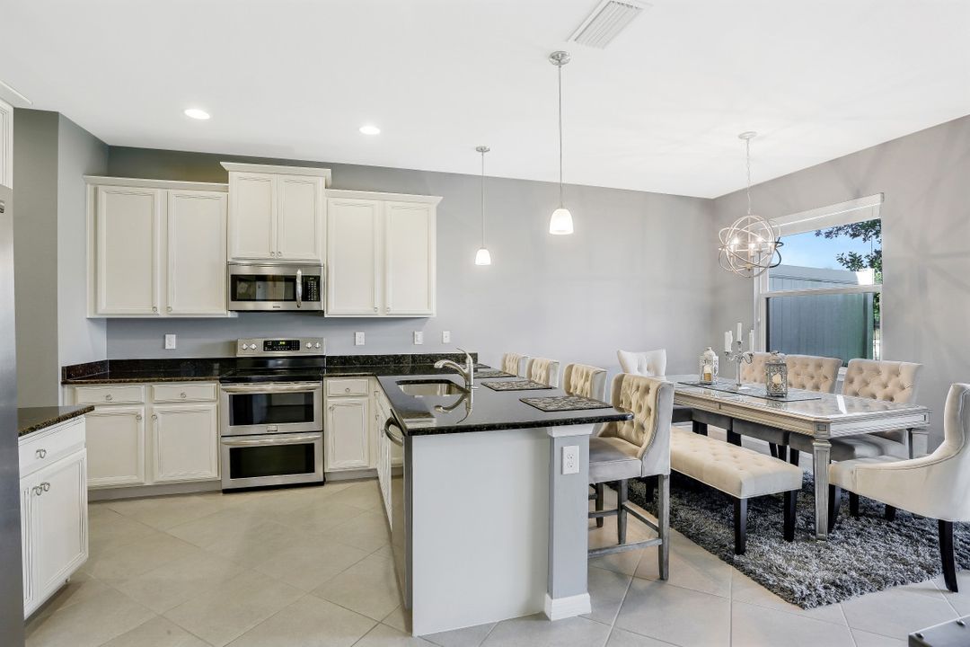 10838 Alvara Point Dr, Bonita Springs, FL 34135