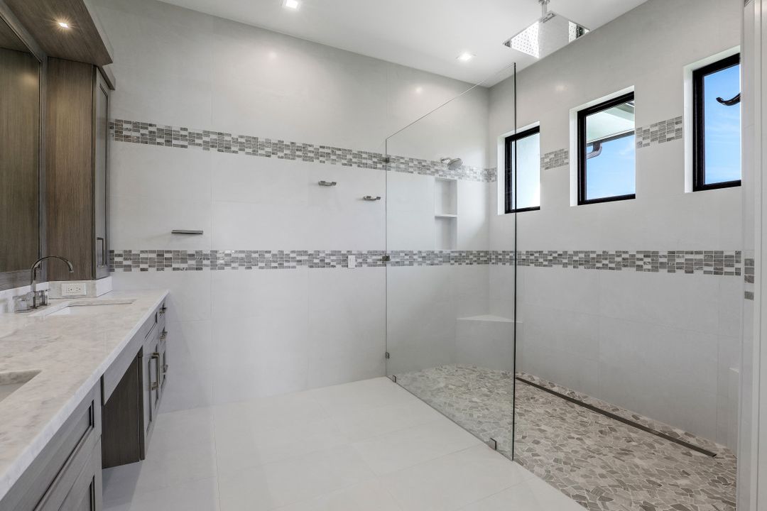 680 S Barfield Dr, Marco Island, FL 34145