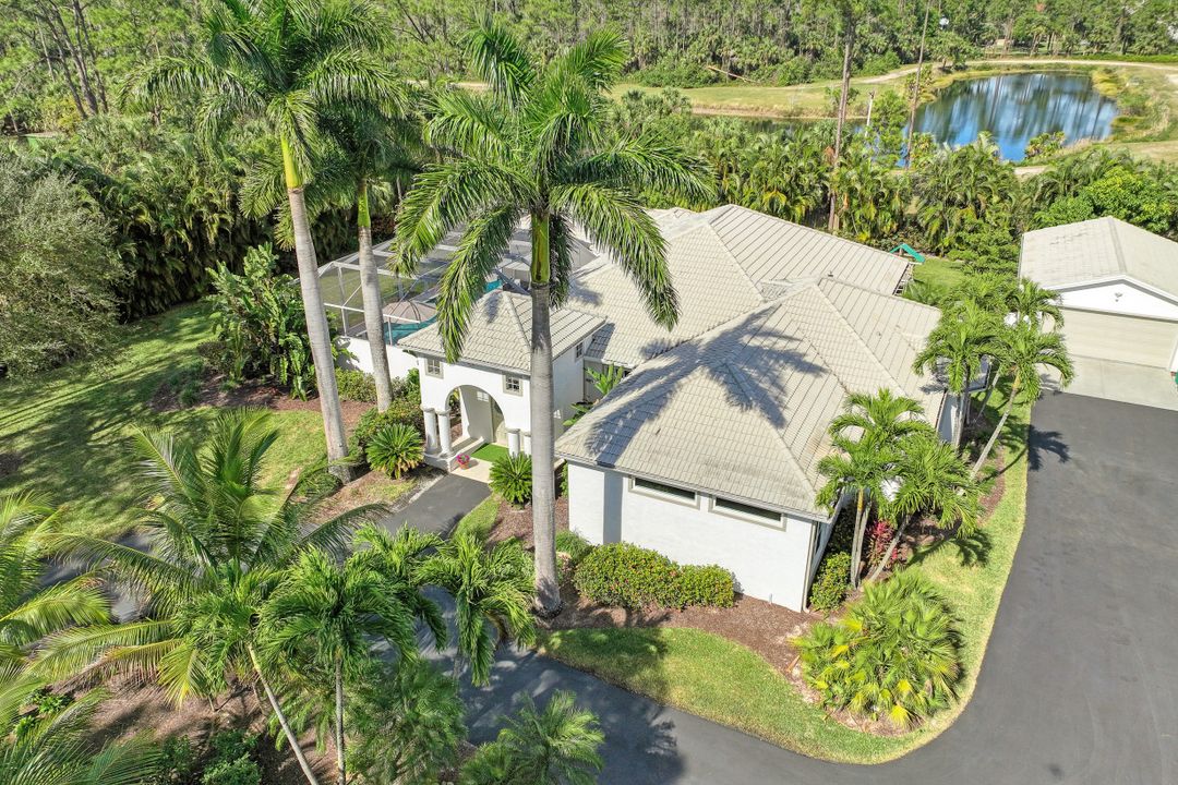 4055 1st Ave SW, Naples, FL 34119