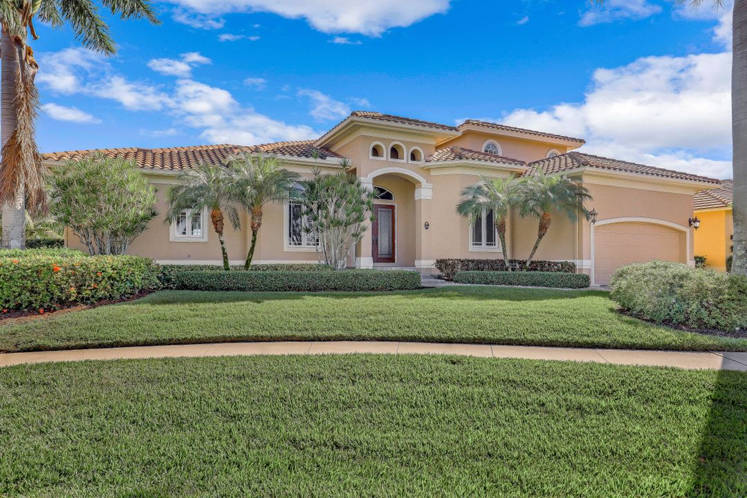 149 S Seas Ct, Marco Island, FL 34145