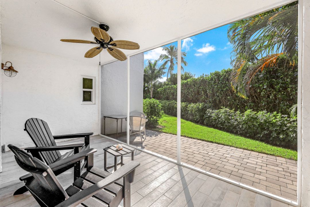 4760 West Blvd #F-102, Naples, FL 34103