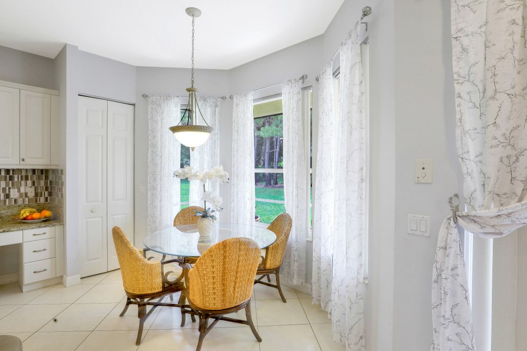 2214 Campestre Terrace, Naples, FL 34119