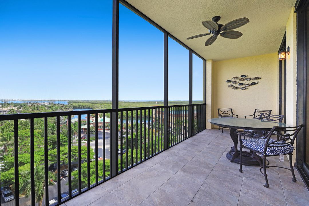 5793 Cape Harbour Dr #912, Cape Coral, FL 33914