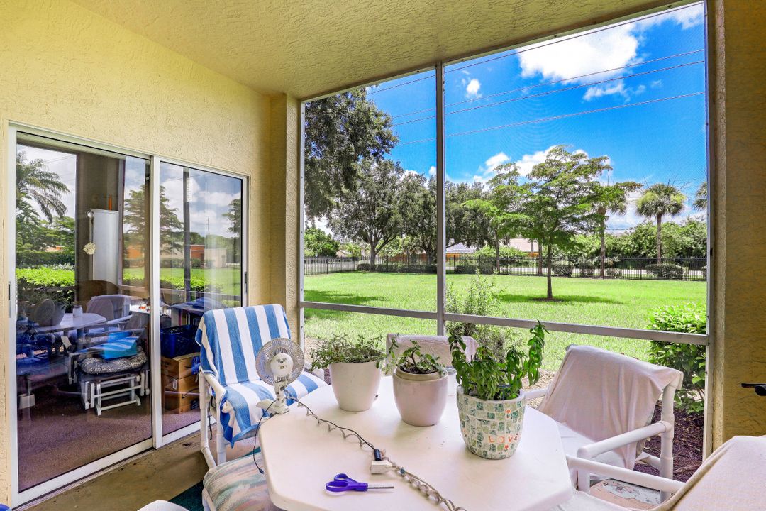 6481 Aragon Way  #101, Fort Myers, FL 33966