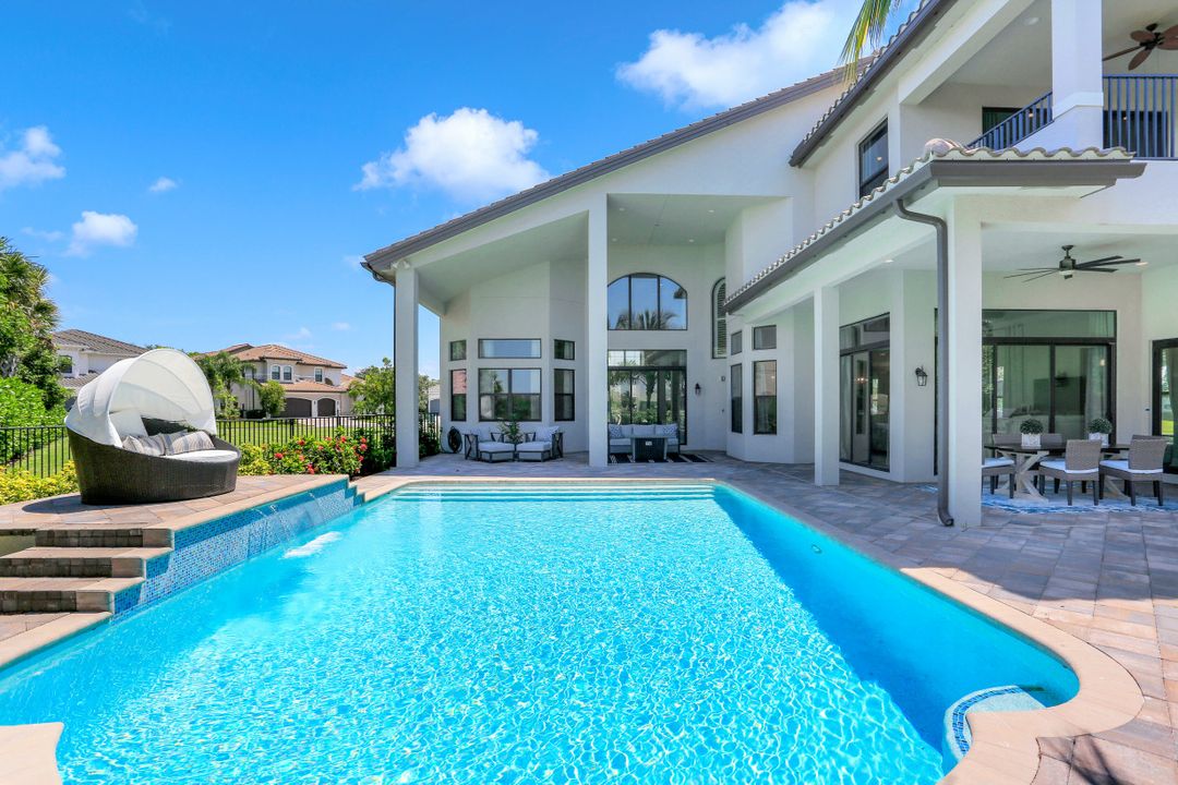 4600 Azalea Dr, Naples, FL 34119