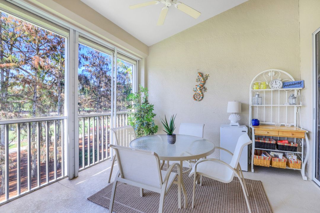8255 Danbury Blvd #202, Naples, FL 34120