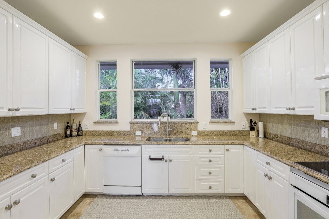 188 Richmond Ct, Marco Island, FL 34145