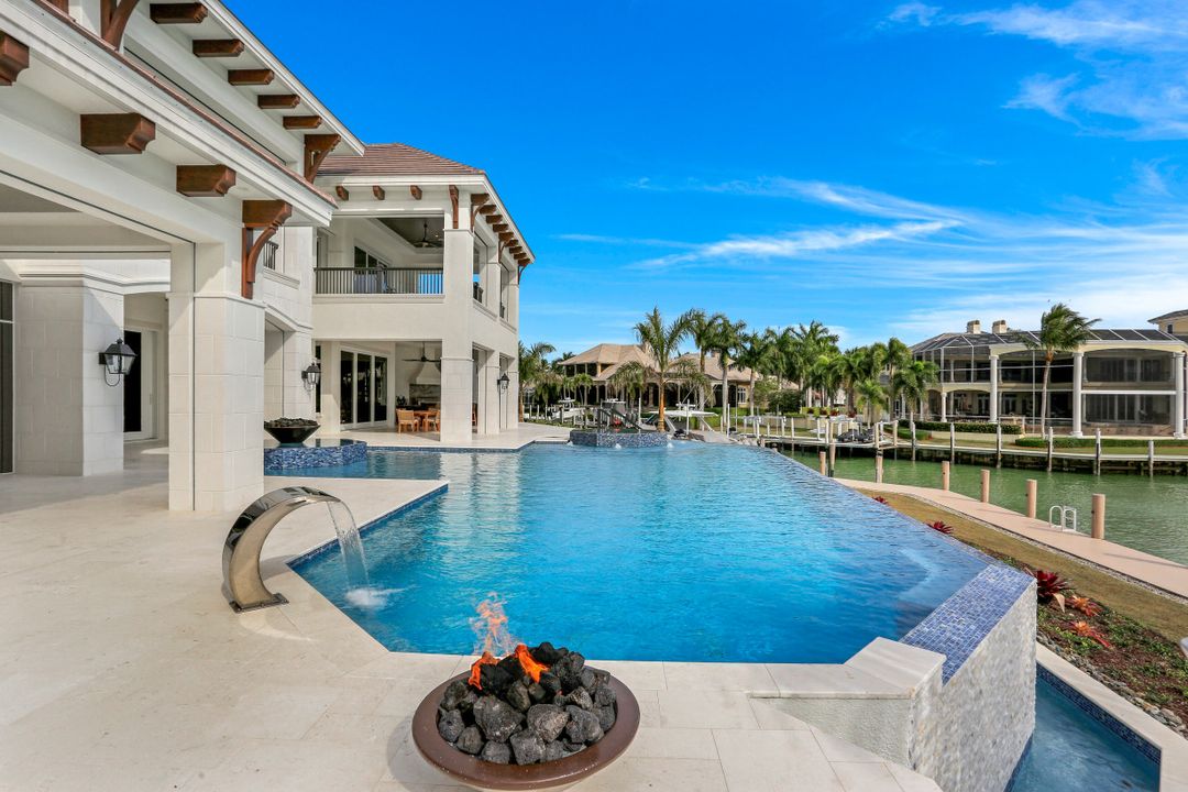 871 W Copeland Dr, Marco Island, FL 34145