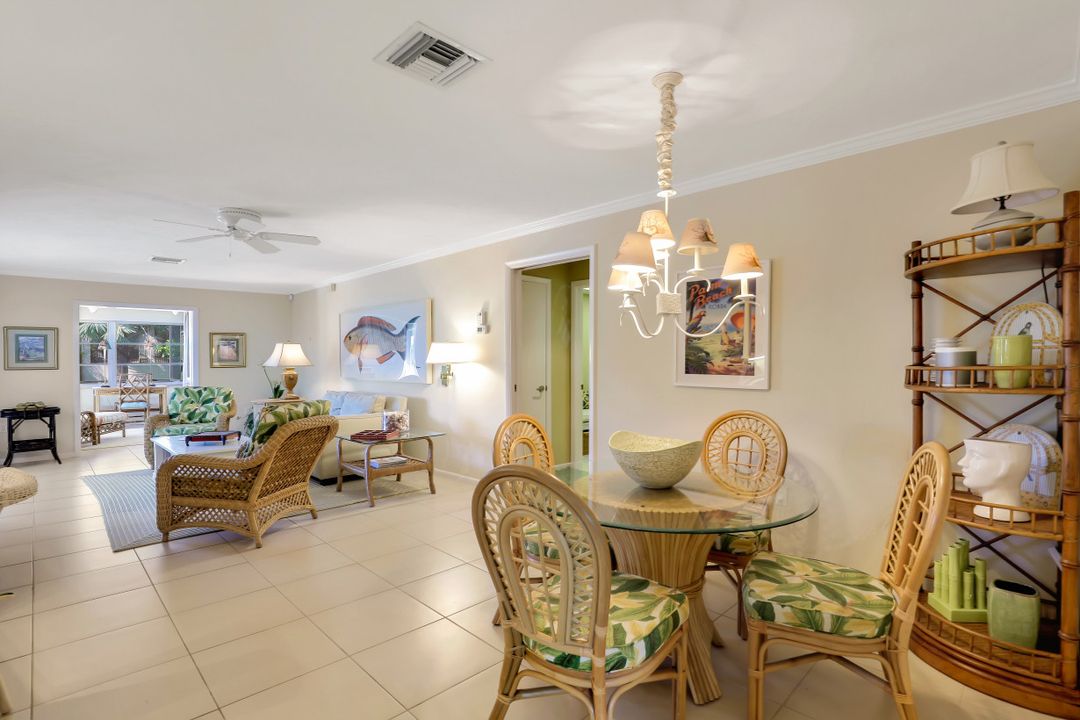 5165 Starfish Ave, Naples, FL 34103