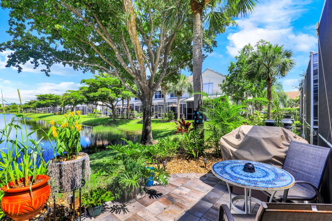 8381 Village Edge Cir  #4, Fort Myers, FL 33919