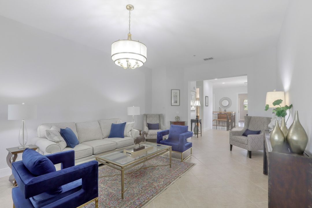 3710 Montreux Ln #203, Naples, FL 34114