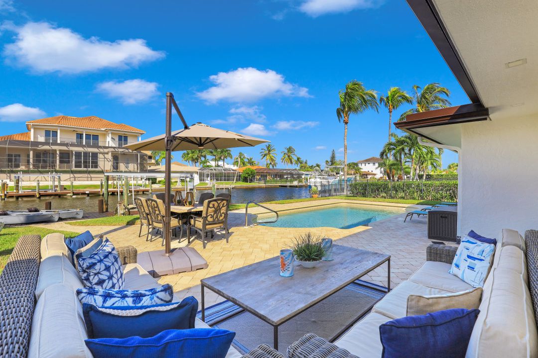 401 Willet Ave, Naples, FL 34108