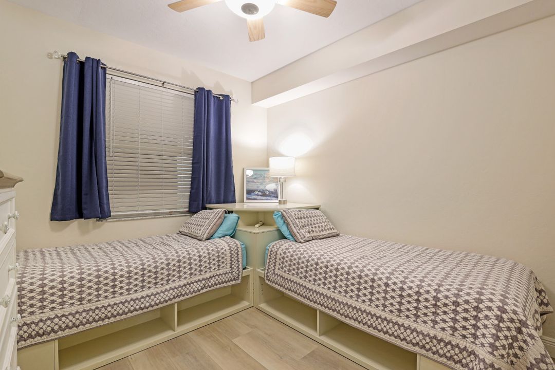 460 Launch Cir #203, Naples, FL 34108