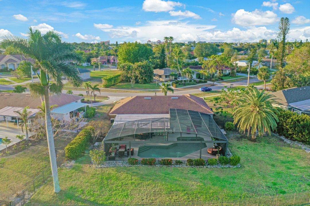 463 Echo Cir, Marco Island, FL 34145