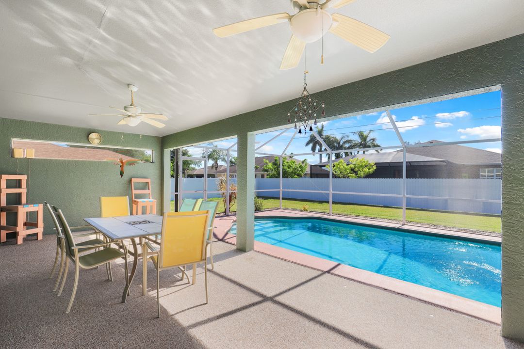 1403 SW 4th Ave, Cape Coral, FL 33991