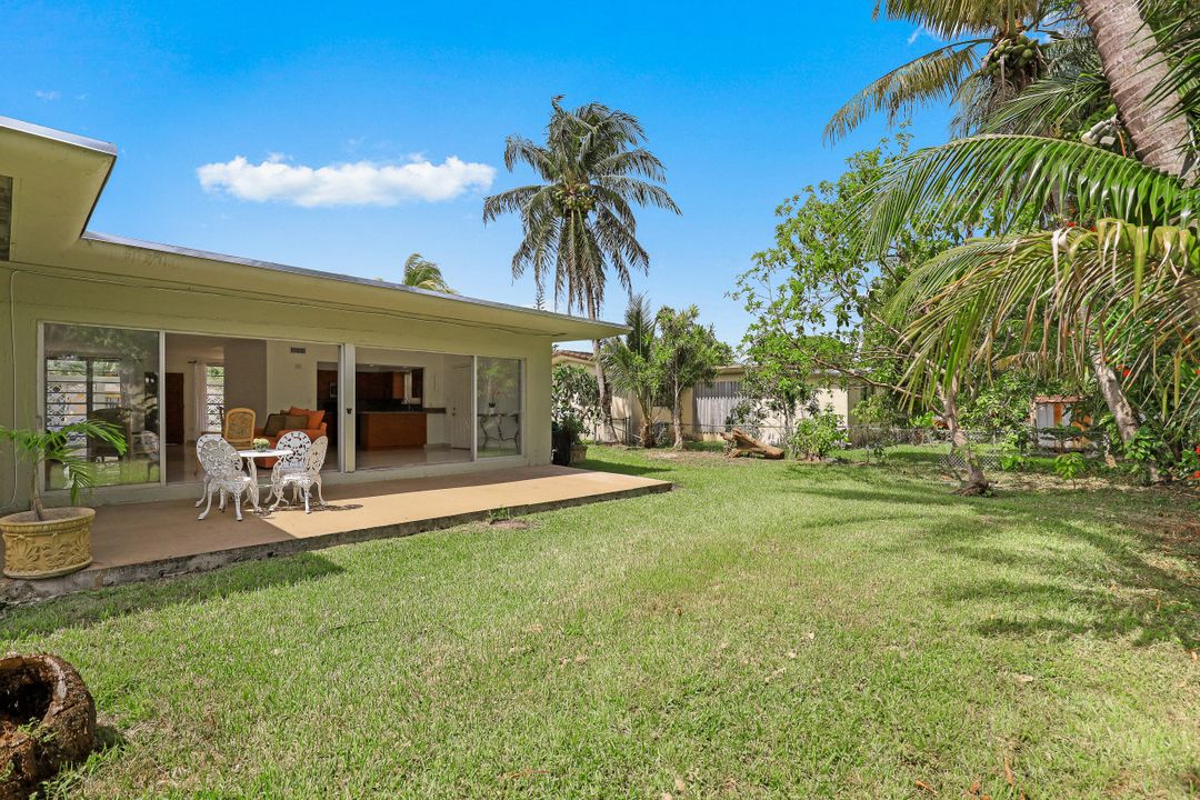 465 NE 114th St, Miami, FL 33161