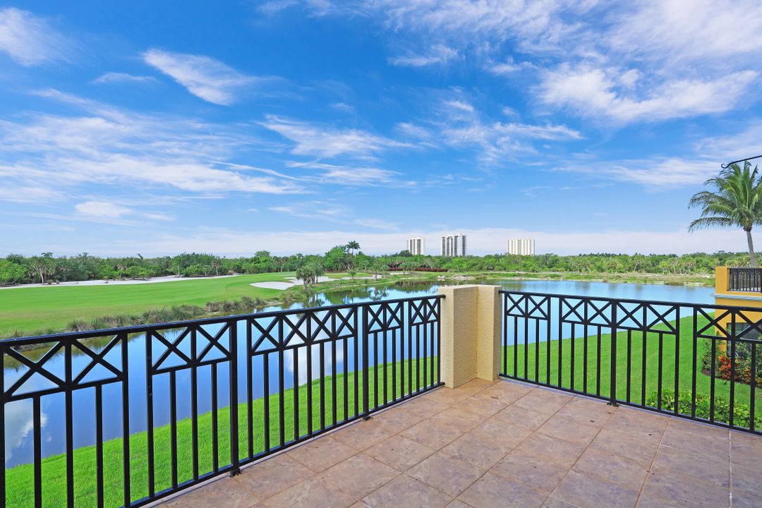 1502 Borghese Ln #201, Naples, FL 34114