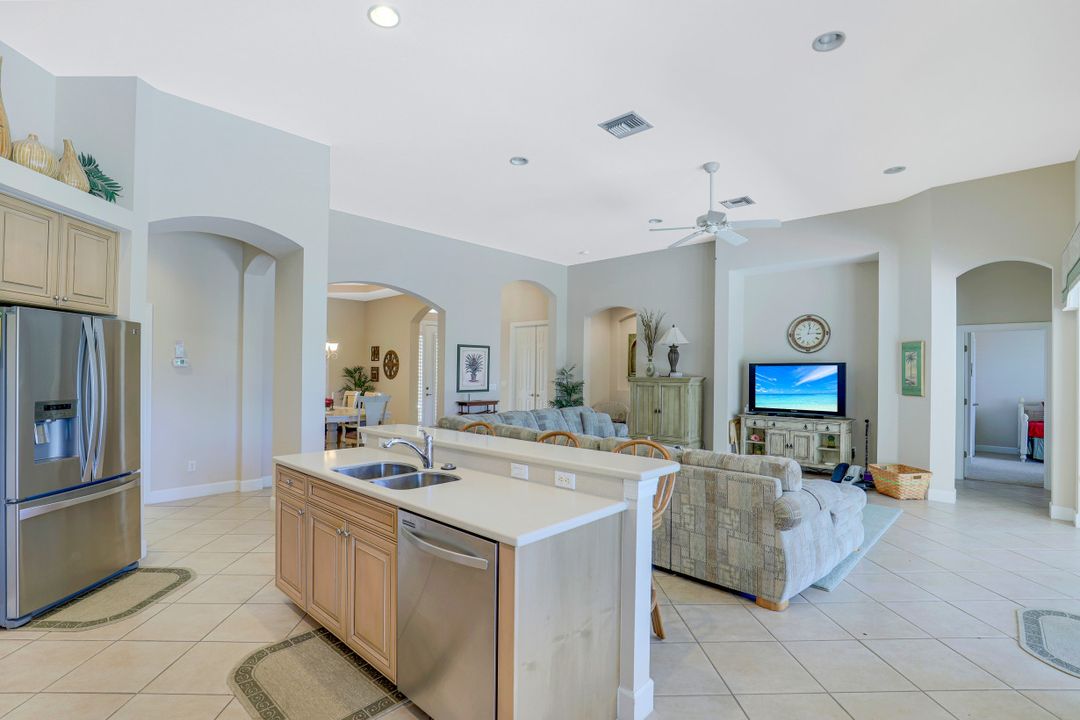 20060 Buttermere Ct, Estero, FL 33928