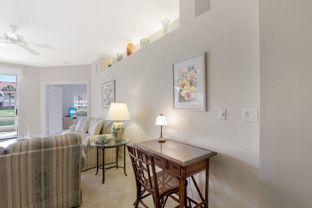 5230 Birmingham Dr #101, Naples, FL 34110