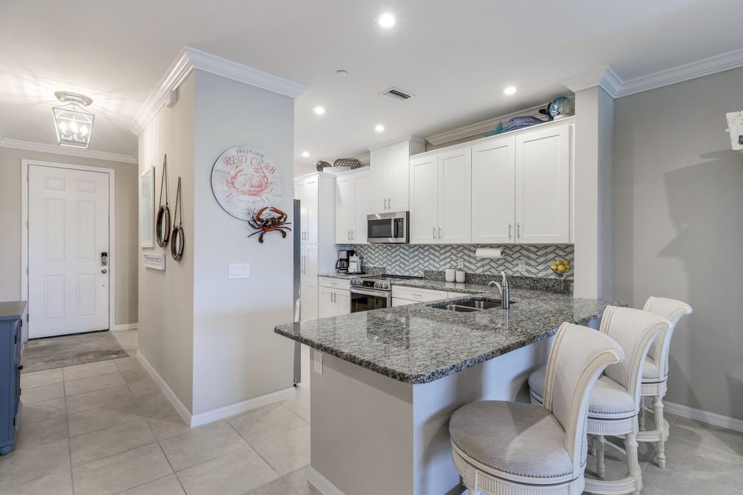 9393 Pocida Ct #102, Naples, FL 34119