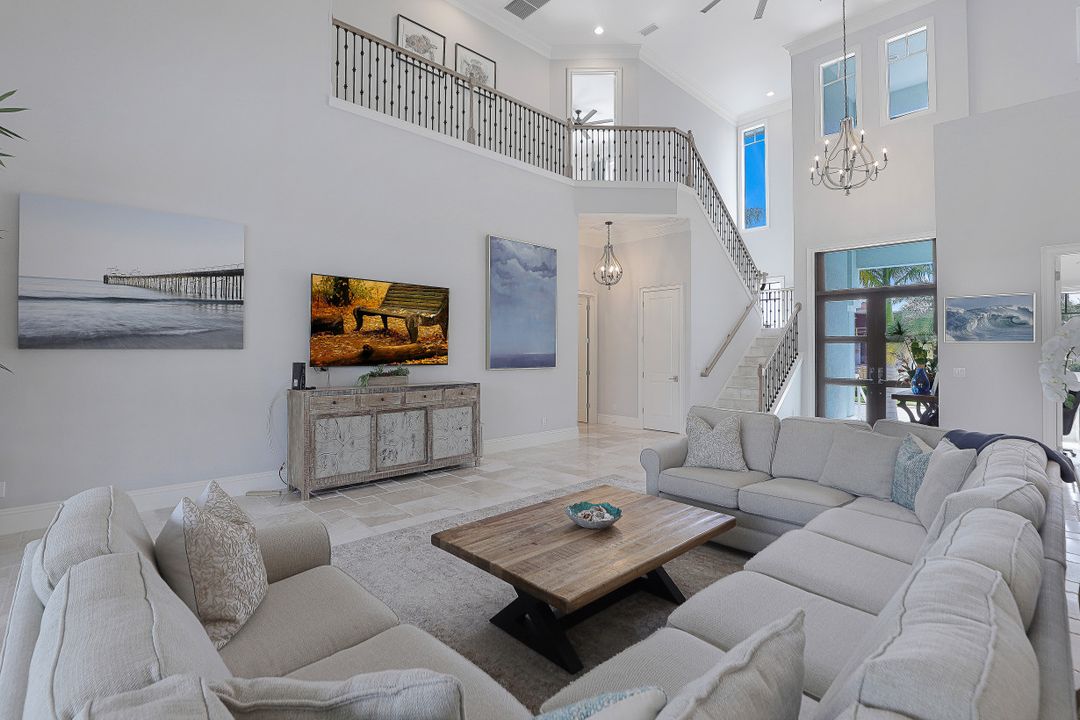 671 S Barfield Dr, Marco Island, FL 34145