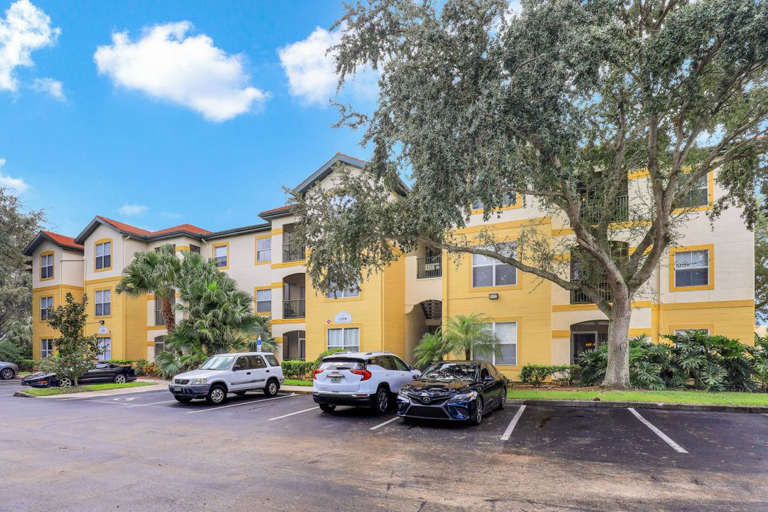 11550 Villa Grand #1311, Fort Myers, FL 33913