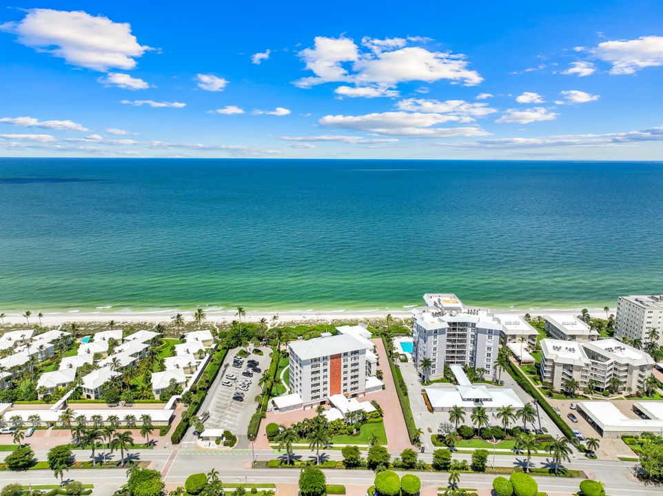 2701 Gulf Shore Blvd N, Villa #3, Naples, FL 34103