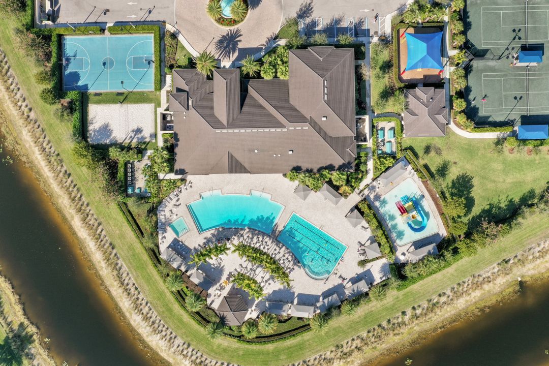 4553 Azalea Dr, Naples, FL 34119