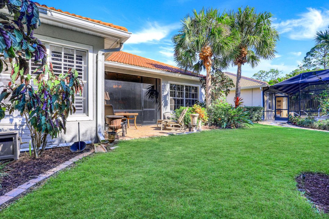16156 Parque Ln, Naples, FL 34110