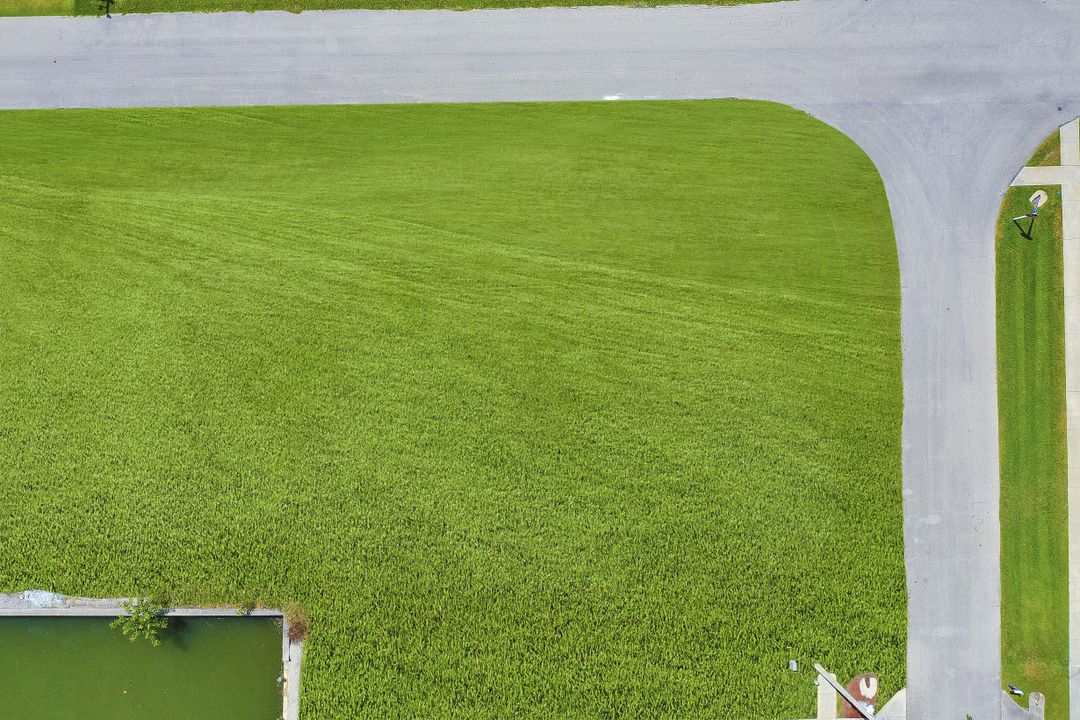 305 Grapewood Ct, Marco Island, FL 34145