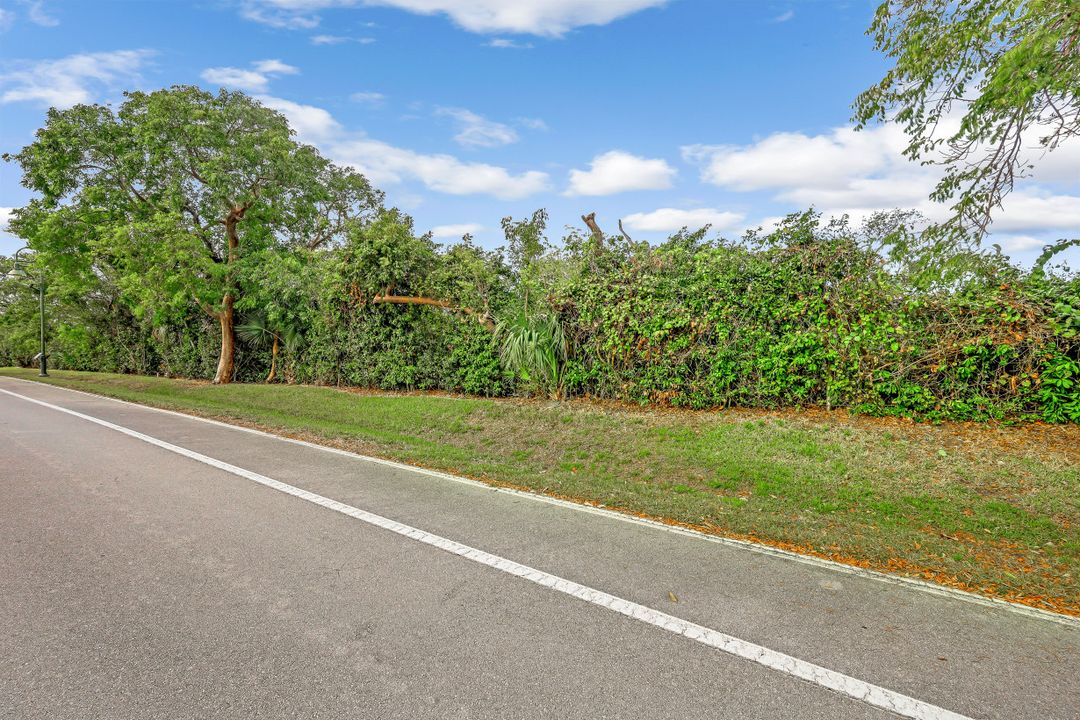 881 Whiskey Creek Dr, Marco Island, FL 34145