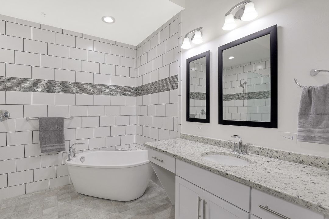 21460 Strada Nuova Circle #B#211, Estero, FL 33928