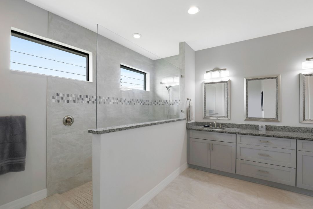 1321 SW 15th Terrace, Cape Coral, FL 33991