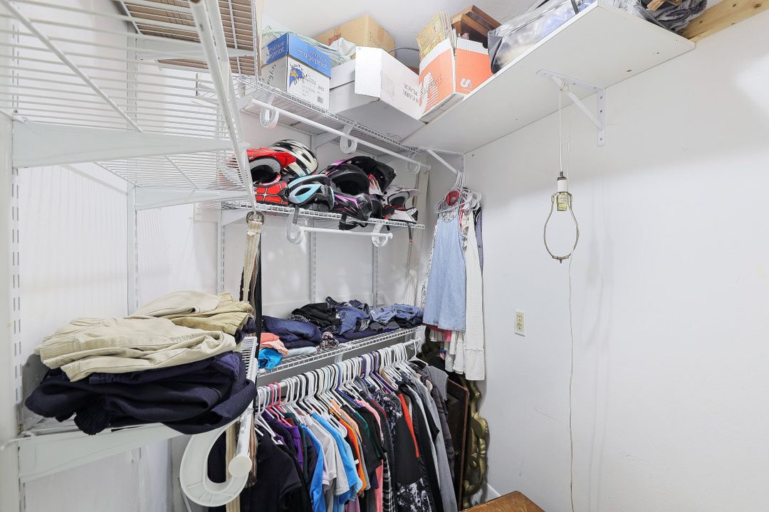 2690 64th St SW, Naples, FL 34105