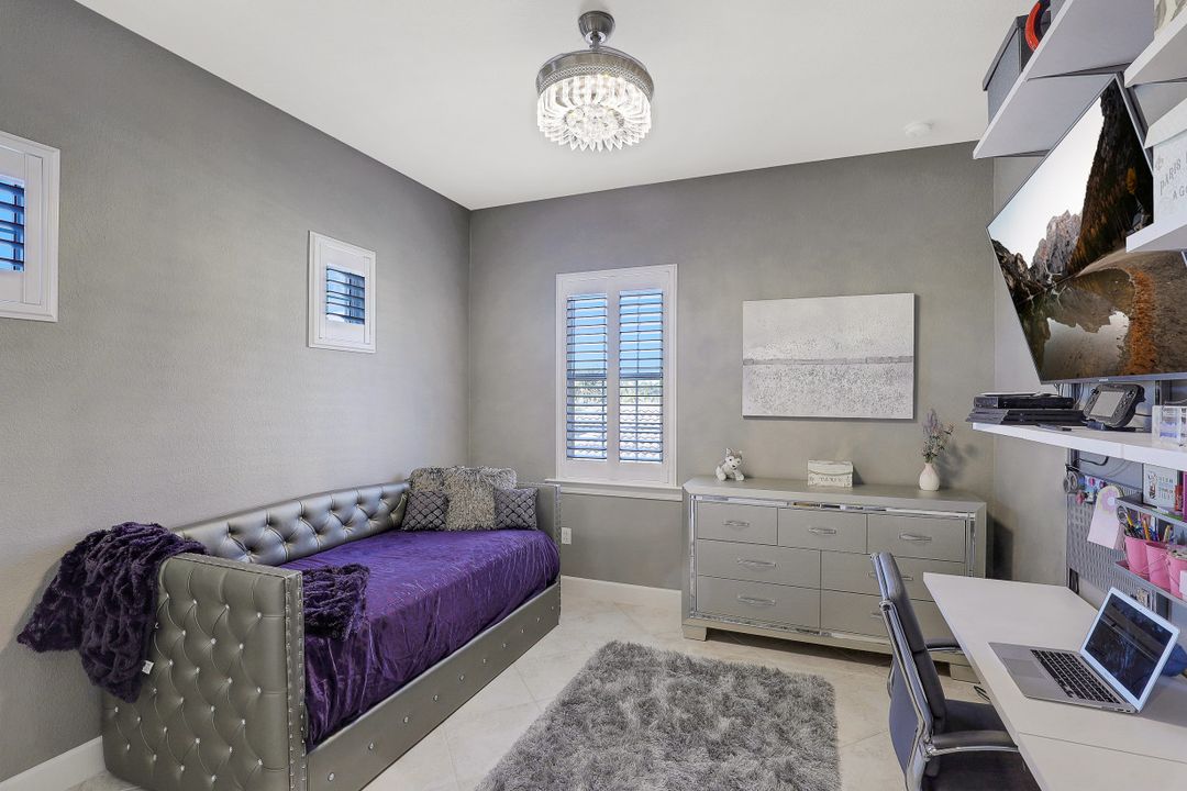 9512 Ironstone Terrace #201, Naples, FL 34120