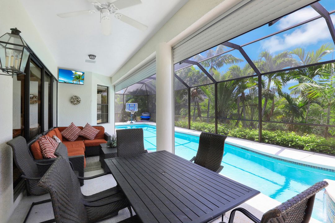 426 Spinnaker Dr, Marco Island, FL 34145