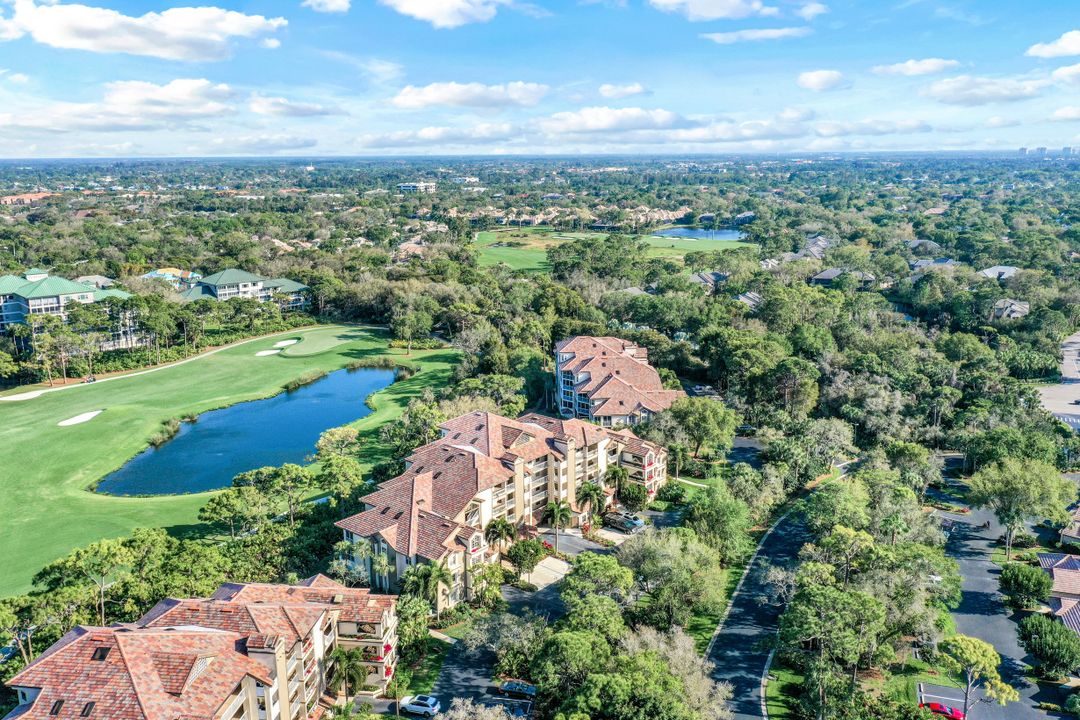 26930 Wedgewood Dr  #401, Bonita Springs, FL 34134