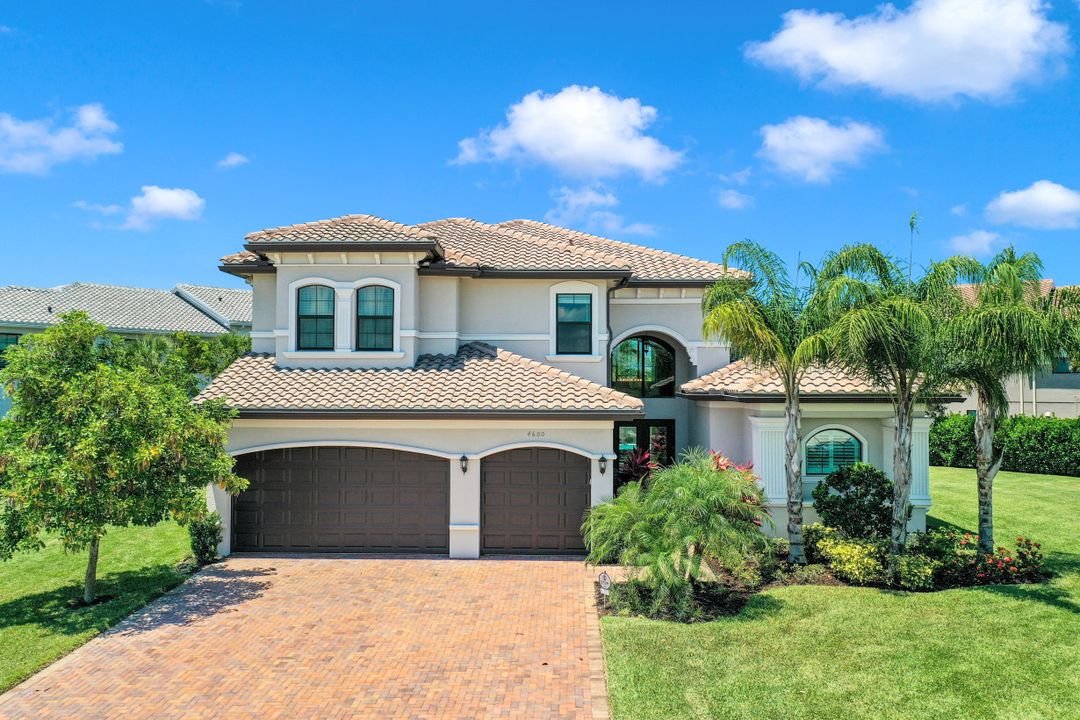 4600 Azalea Dr, Naples, FL 34119