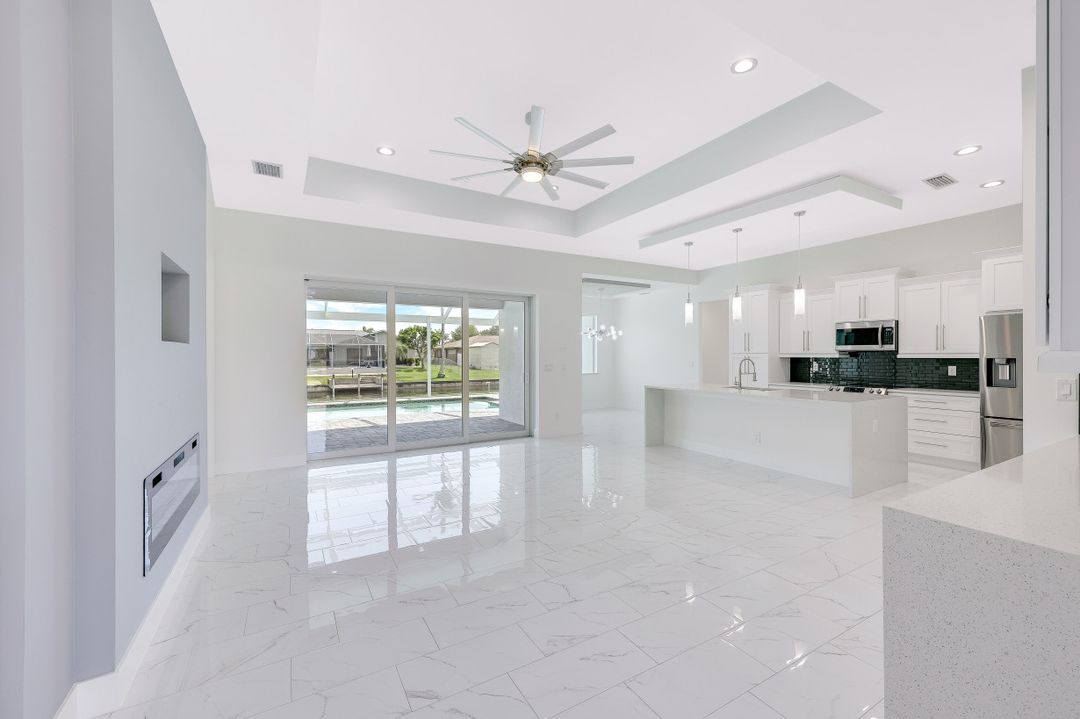 602 SW 35th St, Cape Coral, FL 33914